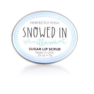 Posh Snowed In Sugar lip scrub